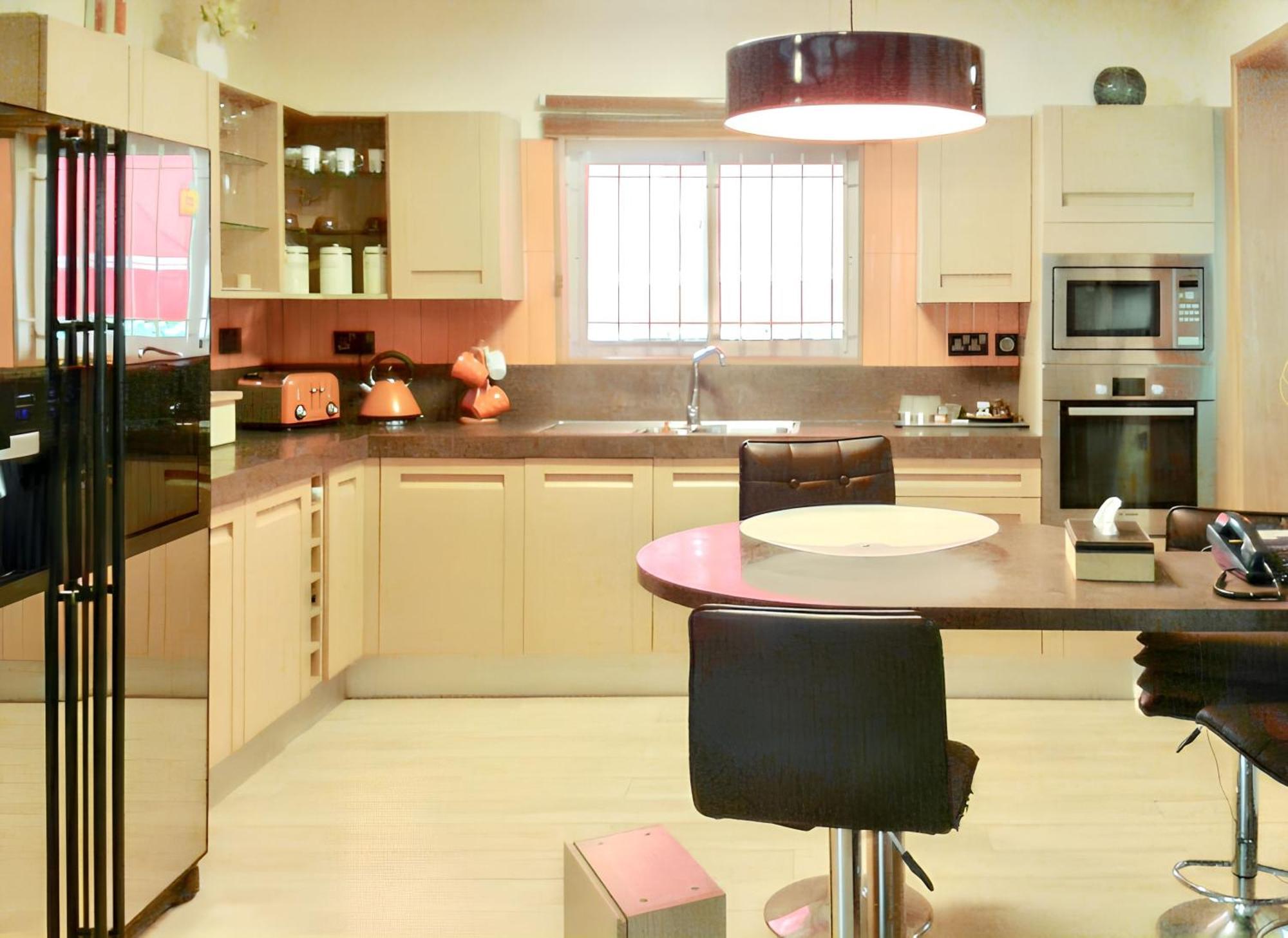 Spacious House In Flic En Flac With Shared Pool Екстер'єр фото